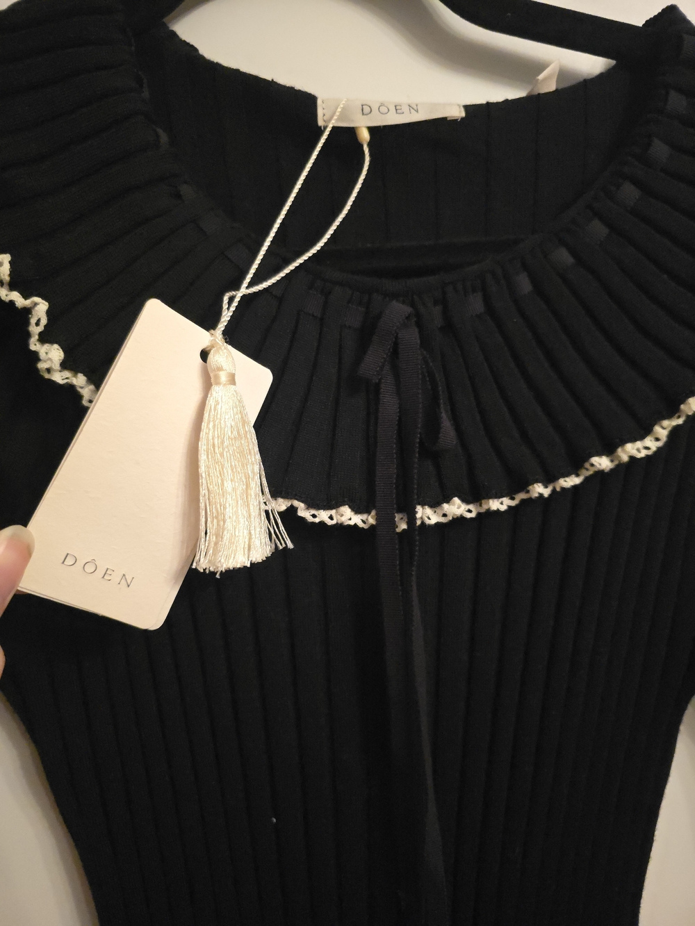Doen ROSAIRE DRESS in M - Picture 4 of 6